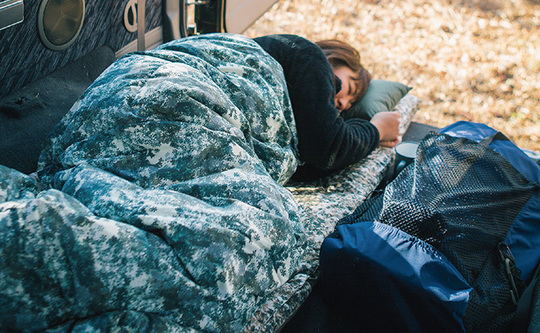 キャンプ 寝袋 クッション ダウン 3ウェイ - 札幌市でオーダーメイド